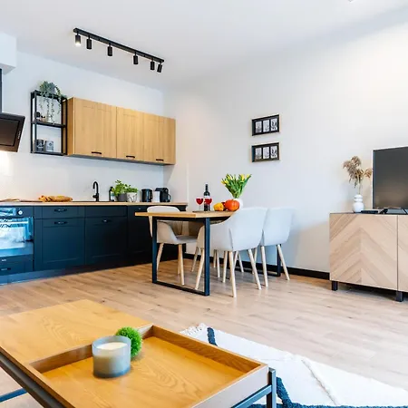 شقة Marina Relax - Widok Na Jezioro, Parking Podziemny, Winda, Netflix, Tv55