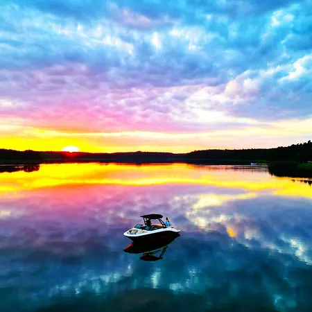 아파트 Marina Relax - Widok Na Jezioro, Parking Podziemny, Winda, Netflix, Tv55